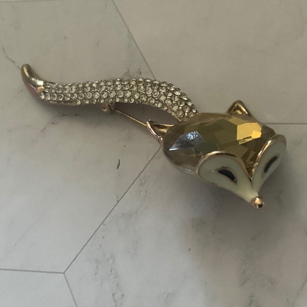 Vintage Enamel Fox Brooch Amber Crystal Rhinestone Gold Tone Animal Pin 3.5"